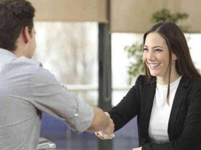 Αλλαγή καριέρας στα 35+: Πώς ένα πτυχίο ΙΕΚ ανοίγει νέες πόρτες στην αγορά εργασίας image